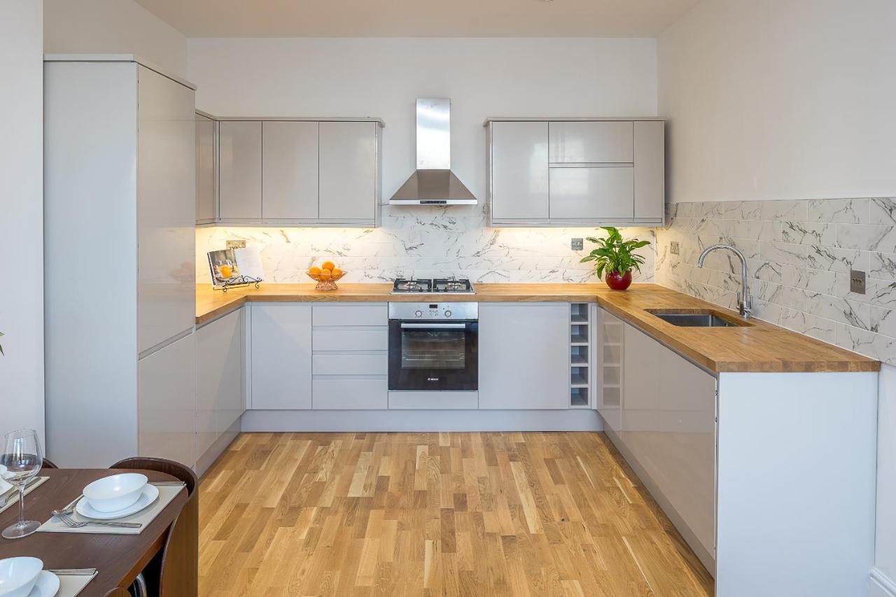 Appartamento Luxuriously Flat In Streatham Londra Esterno foto